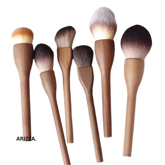 Women Vintage Wood Handle Makeup Brush